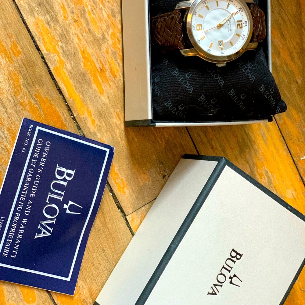 Caravelle bulova